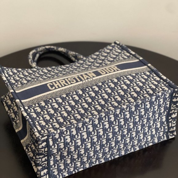 Large Dior Book Tote - Picture 7 of 10